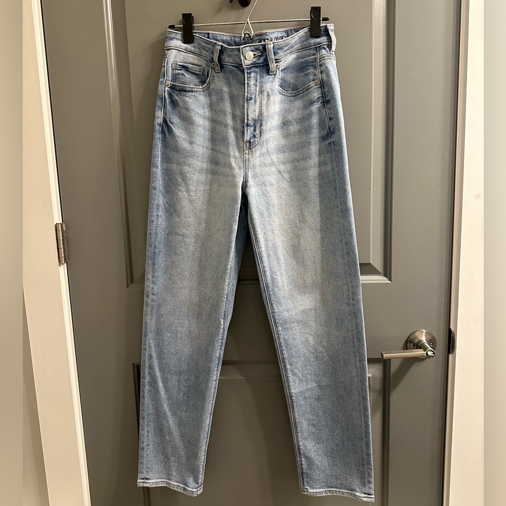 American Eagle Stretch - Mom Straight Jeans
